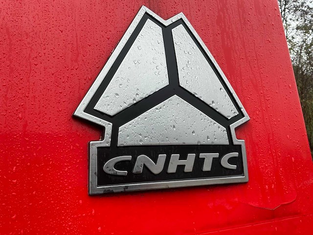 Sinotruck zz5371vdmc32100 industriële trekker (74024-2) - afbeelding 14 van  22