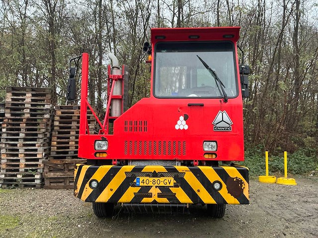 Sinotruck zz5371vdmc32100 industriële trekker (74024-2) - afbeelding 12 van  22