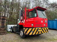 Sinotruck zz5371vdmc32100 industriële trekker (74024-2) - afbeelding 16 van  22