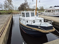 Sint jozef - linssen - motorjacht - afbeelding 2 van  2