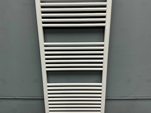 Sintarco - e-slmcp15w0900cscd - designradiator 173 cm - afbeelding 6 van  8