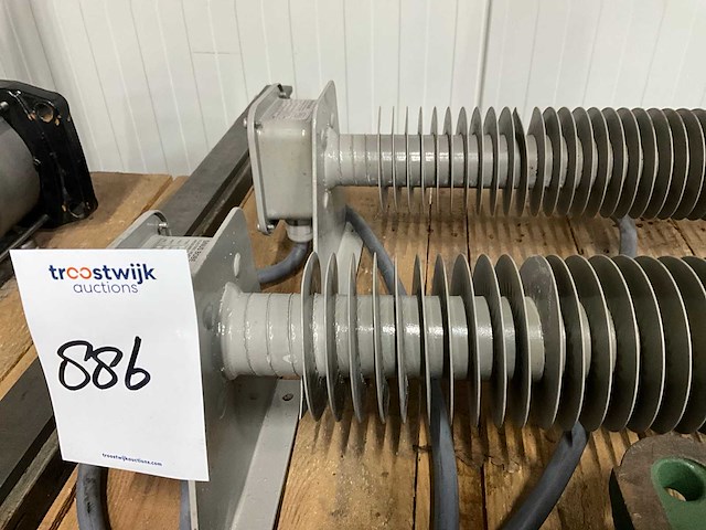 Sinus bobé wdh2000 spriraal heater 2000w (2x) - afbeelding 1 van  4