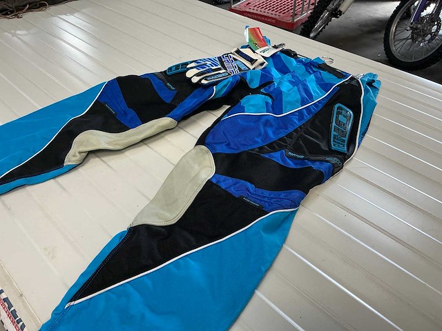 Sireus mx gear motorbroek met handschoenen - afbeelding 2 van  7