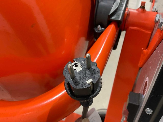 Sirl - 2021 - pro145td - betonmolen - afbeelding 7 van  8