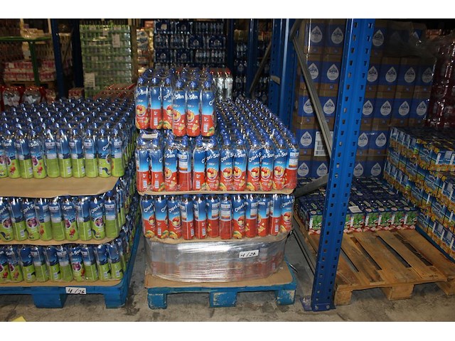 Siroop flessen capri-sun multivitamin 600 ml. 111 sixpacks op pallet. 666 flessen. tht 4-26. - afbeelding 1 van  3