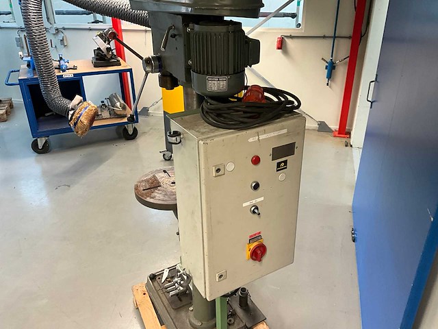 Sirox ch-6 kolomboormachine - afbeelding 6 van  9