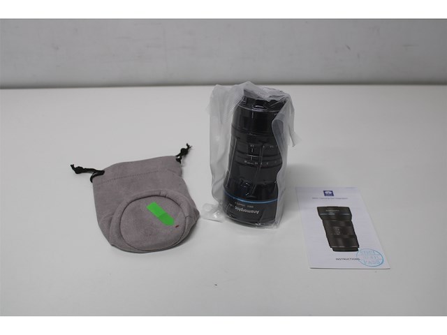 Sirui 24 mm f2,8 1,33x aps-c anamorfe filmlens voor m50/m6 - afbeelding 2 van  3