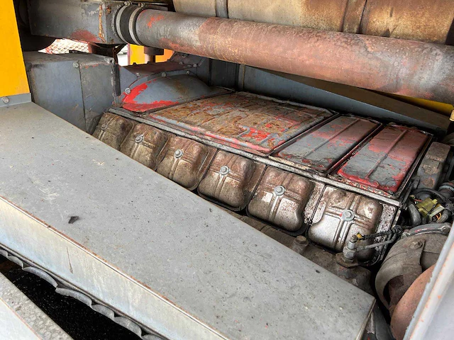 Sisu 12e480 6x6 waterputboormachine atlas copco xrv410 - afbeelding 9 van  19
