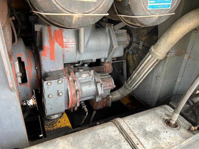 Sisu 12e480 6x6 waterputboormachine atlas copco xrv410 - afbeelding 6 van  19