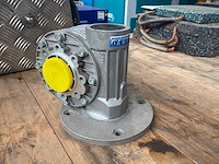 Siti mi 70 p haakse wormwielreductor - afbeelding 1 van  4