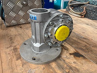 Siti mi 70 p haakse wormwielreductor - afbeelding 2 van  4