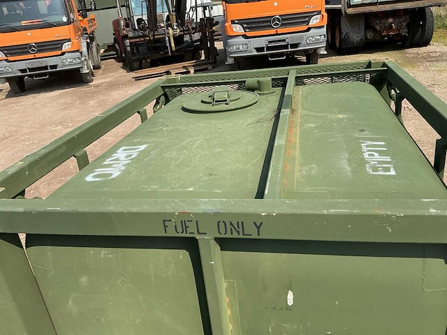 Sixcon fuel storage tank - afbeelding 2 van  2