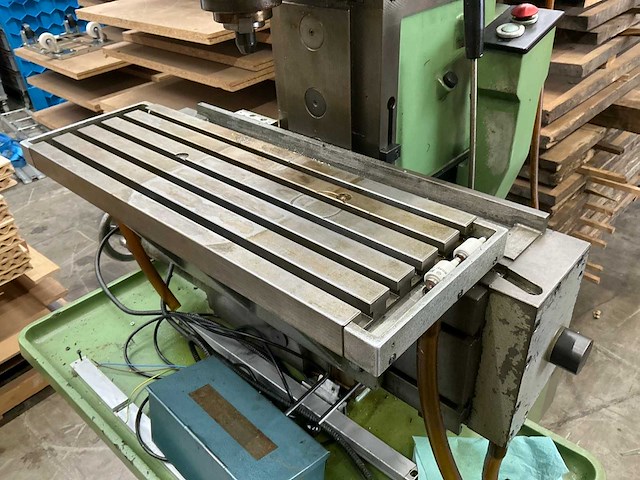 Sixis s-103 freesmachine - afbeelding 2 van  14