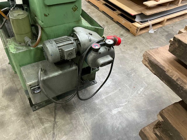 Sixis s-103 freesmachine - afbeelding 12 van  14