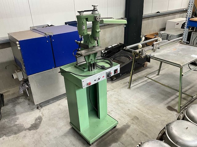 Sixis verticale steekmachine - afbeelding 2 van  8