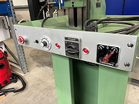 Sixis verticale steekmachine - afbeelding 7 van  8