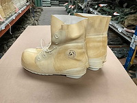 Size 3 r extreme cold weather bunny boot - afbeelding 2 van  3