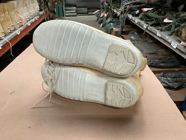 Size 3 r extreme cold weather bunny boot - afbeelding 3 van  3