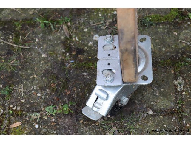 Sjorbranden slatwall rek op wielen - afbeelding 4 van  7