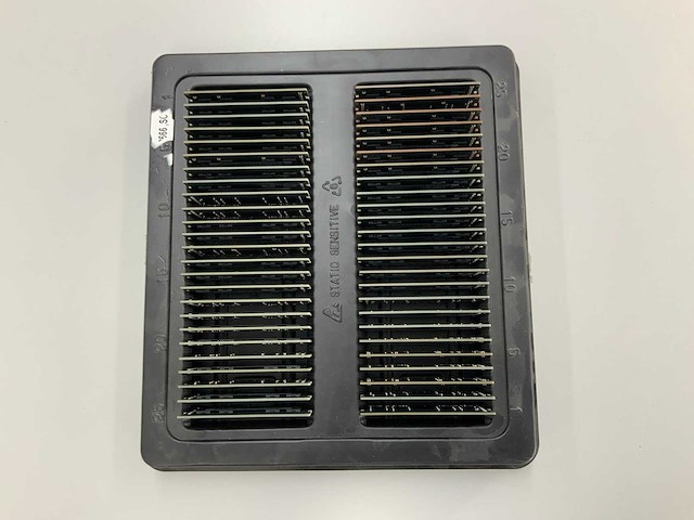 Sk hynix 4gb 1rx16 pc4 ram sticks (50x) - afbeelding 1 van  4