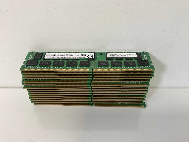 Sk hynix (hma42gr7afr4n), 16gb 2rx4 pc4 - 2400t memory rams (16x) - afbeelding 1 van  4
