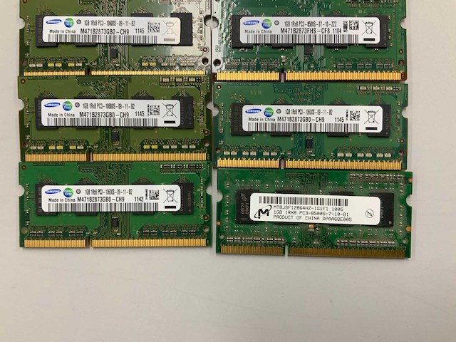 Sk hynix/samsung/micron technology 57gb(57x 1gb) ddr3 so-dimm pc3-10600s sticks - afbeelding 3 van  5