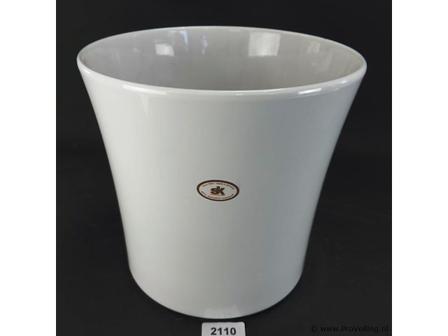 Sk witte keramische bloempot, model 2110 - afbeelding 1 van  5