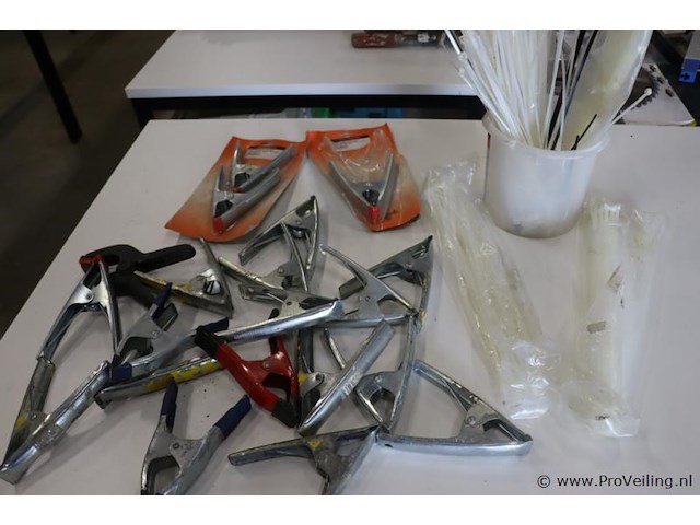 Skandia handveerklemmen & tie-wraps - afbeelding 1 van  5