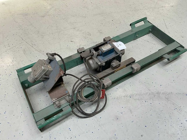 Skanska trillbalk hk3837 3000/5 - afbeelding 1 van  8