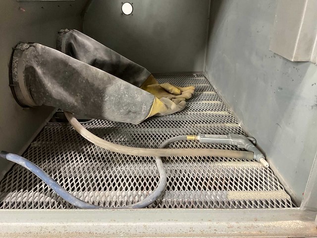 Skat blast - 960 cat46 - zandstraal cabine - afbeelding 6 van  9