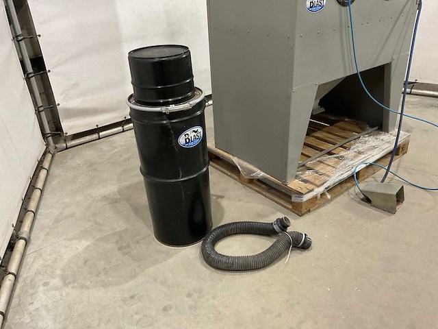 Skat blast - 960 cat46 - zandstraal cabine - afbeelding 8 van  9