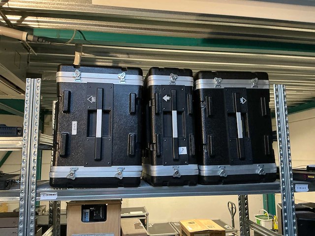 Skb kunststof case flightcase (3x) - afbeelding 1 van  2