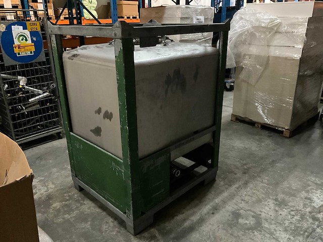 Ske roestvrijstalen opslagtank met gegalvaniseerd frame - afbeelding 1 van  7