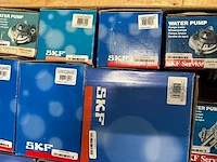 Skf - partij auto-onderdelen, lagers, waterpompen, wielnaafsets & distributiesets - afbeelding 10 van  11