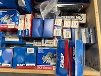 Skf - partij auto-onderdelen, lagers, waterpompen, wielnaafsets & distributiesets - afbeelding 3 van  11