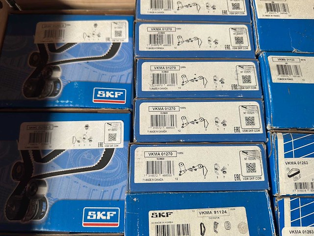 Skf - partij auto-onderdelen (o.a. distributiesets en spanrollen) - afbeelding 9 van  10
