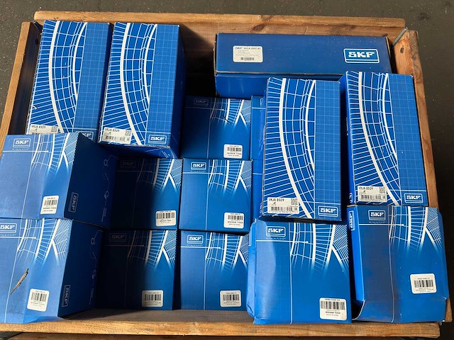 Skf - partij auto-onderdelen (o.a. koppelingssets en aandrijfcomponenten) - afbeelding 6 van  10