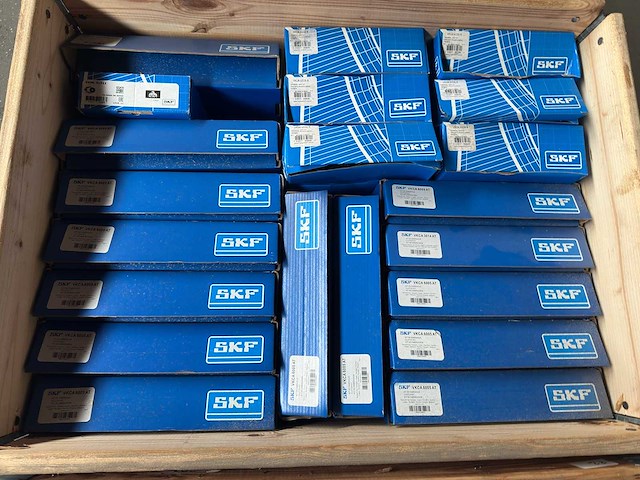 Skf - partij auto-onderdelen - afbeelding 2 van  10