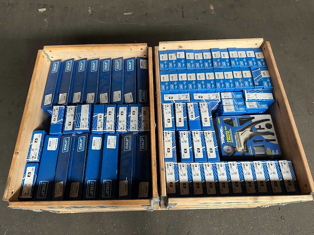 Skf - partij automotive onderdelen en mityvac test- en ontluchtingsset - afbeelding 8 van  11