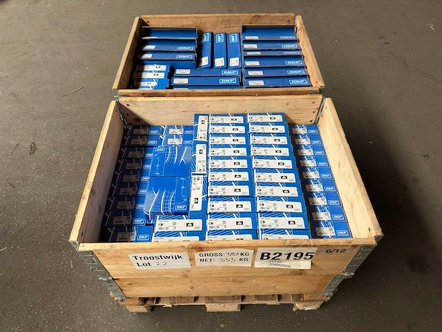 Skf - partij automotive onderdelen: koppelingssets, distributiesets en wiellager-/naafsets - afbeelding 1 van  10