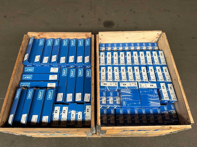 Skf - partij automotive onderdelen: koppelingssets, distributiesets en wiellager-/naafsets - afbeelding 5 van  10