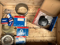 Skf - partij lagercomponenten en toebehoren - afbeelding 2 van  2