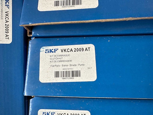 Skf - partij skf koppelingssets en distributiesets voor diverse fiat, peugeot/citroën en volvo modellen - afbeelding 4 van  8