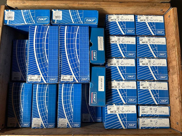 Skf - partij skf koppelingssets en distributiesets - afbeelding 12 van  13