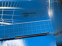 Skf - partij skf voertuigonderdelen (o.a. riemsets) 119kg - afbeelding 4 van  5