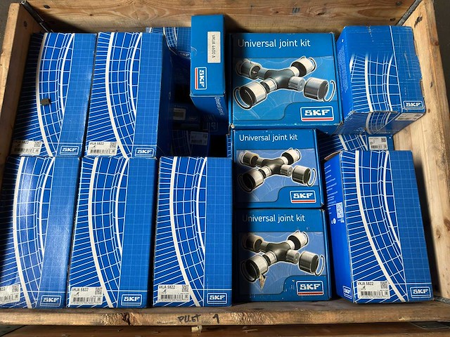 Skf - partij 'universal joint kits' en aandrijfonderdelen - 205kg - afbeelding 3 van  9