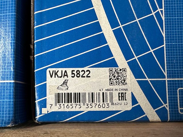 Skf - partij 'universal joint kits' en aandrijfonderdelen - 205kg - afbeelding 7 van  9