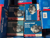 Skf - partij waterpompen / automotive onderdelen 73kg - afbeelding 2 van  9