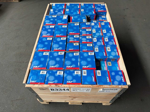 Skf - partij waterpompen - afbeelding 1 van  8