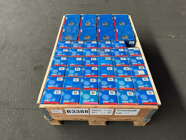 Skf - partij waterpompen - afbeelding 1 van  6